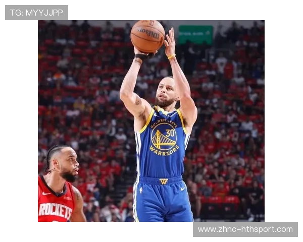 库里连续远投命中，勇士在半场结束前将比分拉大